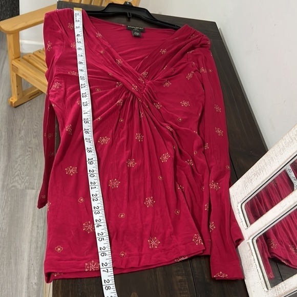 BANANA Republic Long Sleeve V Neck Top Size Medium - Picture 7 of 8